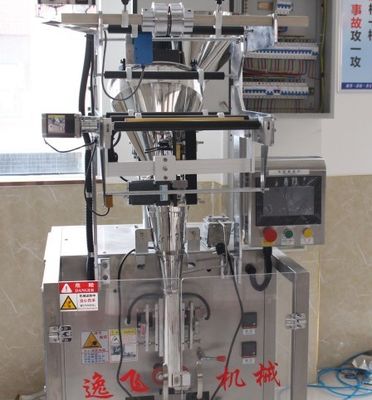 Verticale verpakkingsmachine van houten materialen voor thee- en koffiepotten in textielverpakkingen