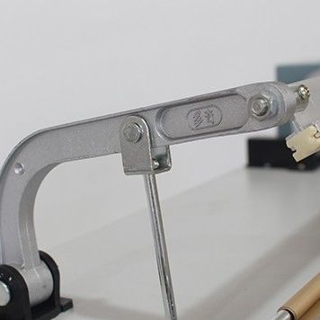 Door middel van Type Foot Pedal Bags Pedal Sealing Machine met Food Grade Cutter en Sealer