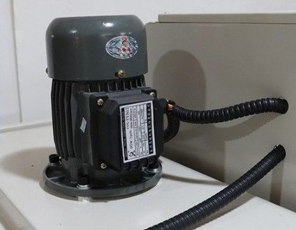 Automatische capsuleverpakkingsmachine met warmtetunneldoos Plastic Film Shrink Wrapping