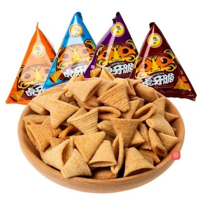 Plastic verticale driehoek zak snack verpakkingsmachine voor automatische granule voedselverpakking
