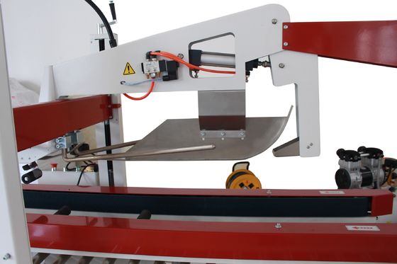 Verzegelbreedte 48-75 mm Auto Flapper Karton vouw- en verzegelmachine voor zware dozen