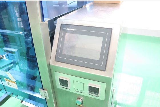 Verticale verpakkingsmachine met schroefvoeding van 500 g voor zakjes met suikerpoeder en graanpoeder