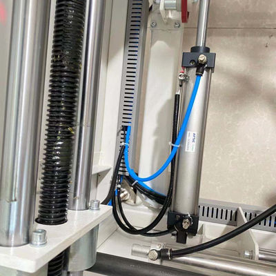 Automatische kartonnen verpakkingsmachine met compact ontwerp 1899-2460*2080*1492mm