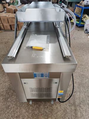 Krachtige vacuümpomp CE-gecertificeerde automatische stikstofvulling/vacuüm dubbele kamers snacks verpakkingsmachine