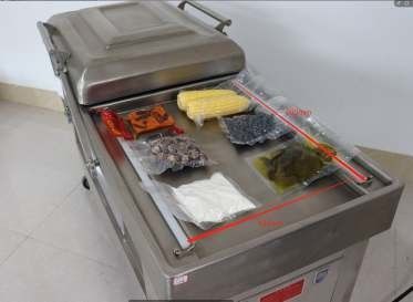 Commerciële DZ 600 dubbelkamers vleesvacuümverpakkingsmachine met afdichtingslengte van 600 mm