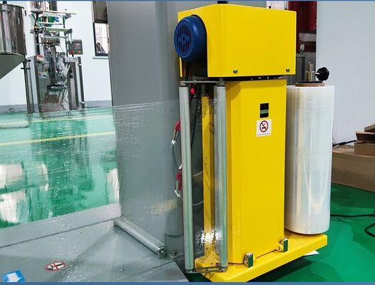 Automatische verpakkingsmachine voor de verpakking van palletten met rekfilm