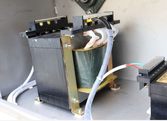 220V/380V Spanning Voedsel Continuous Belt Type Vacuüm Sealer Machine voor zakken Verpakking