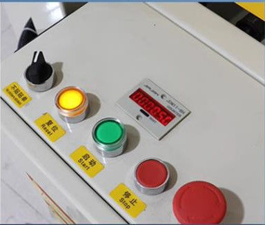 FXJ-4030TDCF Automatische verzegel- en etiketteringsapparaat voor kartonnen dozen