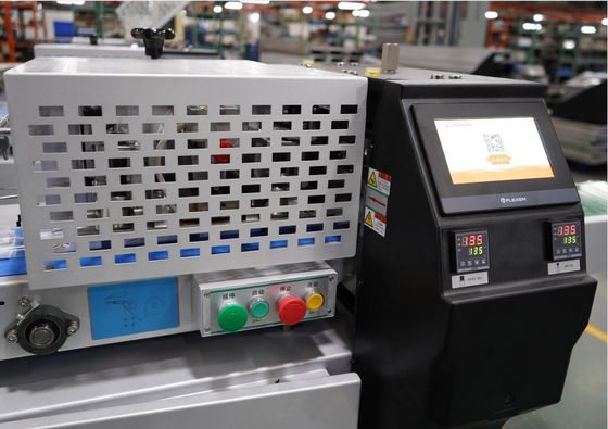 Elektrisch aangedreven semi-automatische platte lollypop-flowrap-verpakkingsmachine voor de voedingsindustrie