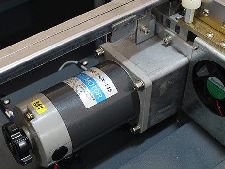 Hoogtafel MH-301 Automatische gegolfde doos karton PP gordelbandmachine met CE-certificaat