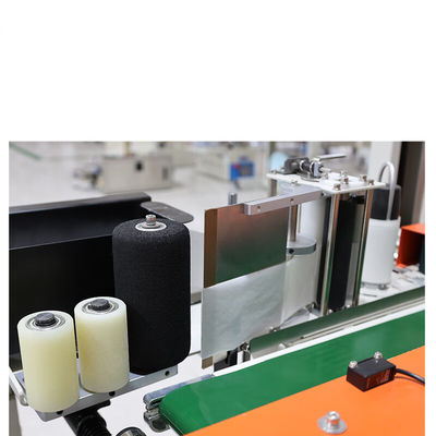 106 KG Automatische E-commerce Logistiek Carton Pakketten Etiketteren en verzegelen Machine Made