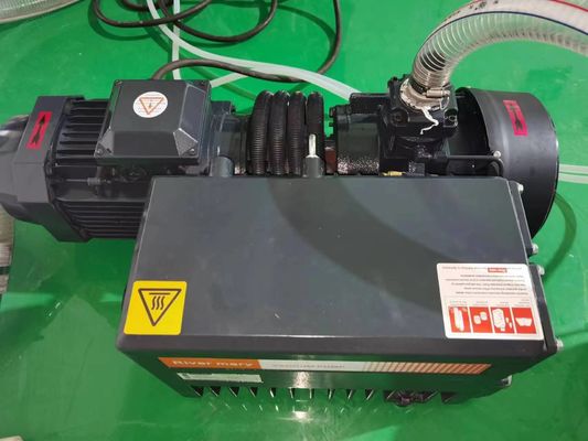 380V/50HZ Spanning Commerciële automatische rollende vacuümverpakkingsmachine voor vleesvoeding