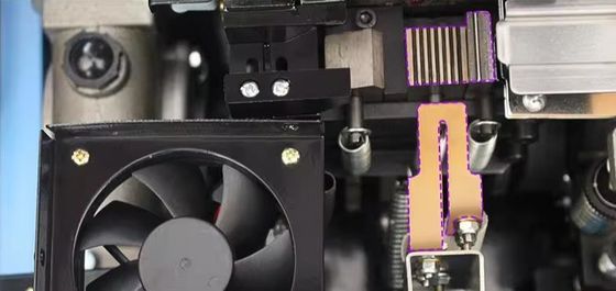 Verpakkingsmachine voor het inpakken van papier voor het vastmaken van palletbanden en PP-banden