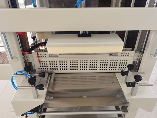 Verpakkingsmachine voor verpakkingen van dranken