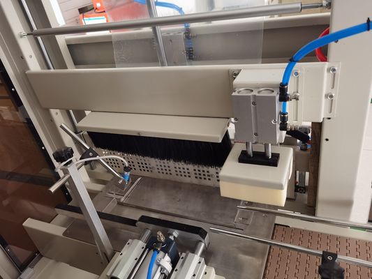 Verpakkingsmachine voor verpakkingen van dranken