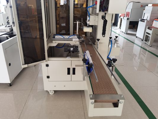Verpakkingsmachine voor verpakkingen van dranken