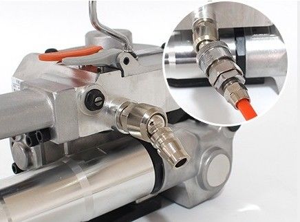 Verpakking van het koffer Pneumatisch draagbaar banden gereedschap met automatische kwaliteit en PP PET band