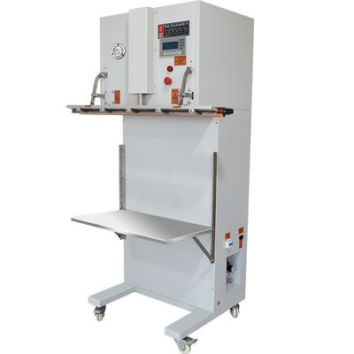 Verticaal type externe vacuümverpakkingsmachine van 2000 W voor verpakkingen voor de kledingindustrie