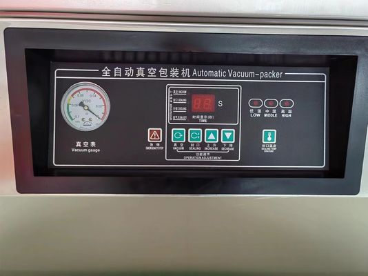 Dubbele kamer vacuümverpakkingsmachine voor Sauerkraut vlees vis datums 1070 * 540 * 970mm Grootte